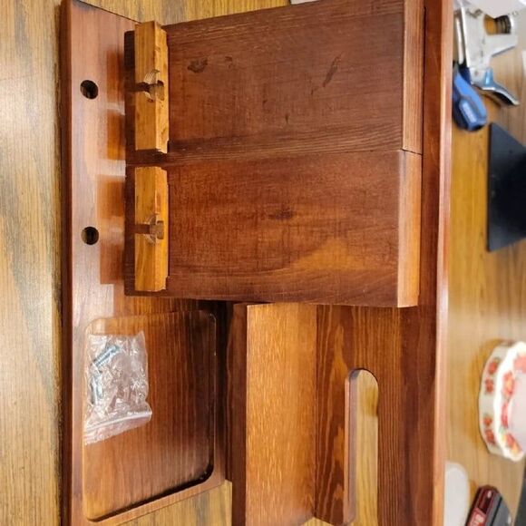 Wood Phone Storge & Organization 2 Phones Wireless Charging Docking Station NWOT - Picture 11 of 12
